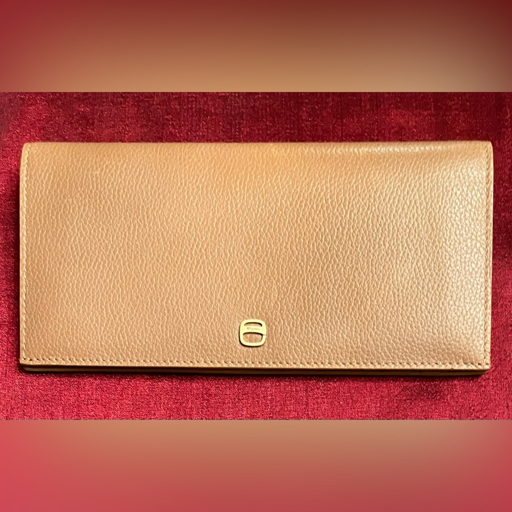 Salvatore Ferragamo Long Wallet, Tan